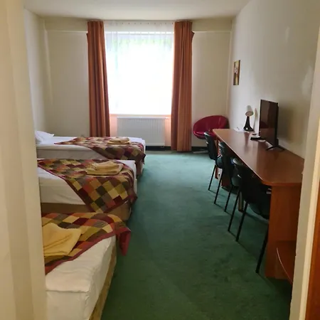 Szálloda Villa Vega 2*