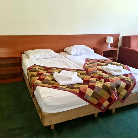 Villa Vega 2*