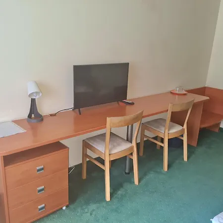 מלון Hotel Vega