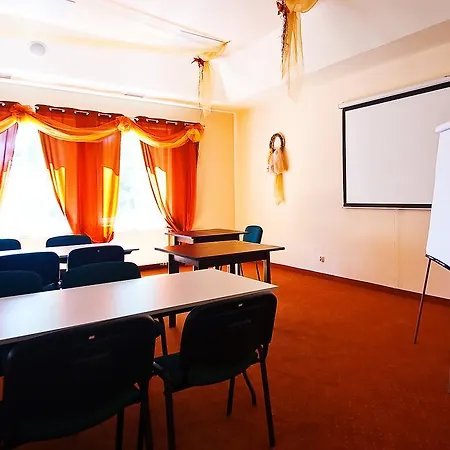 Hotel Vega 2*