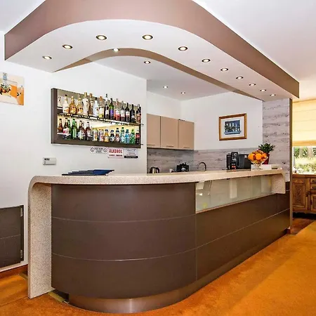 Villa Vega 2*