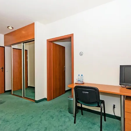 Отель Villa Vega 2*